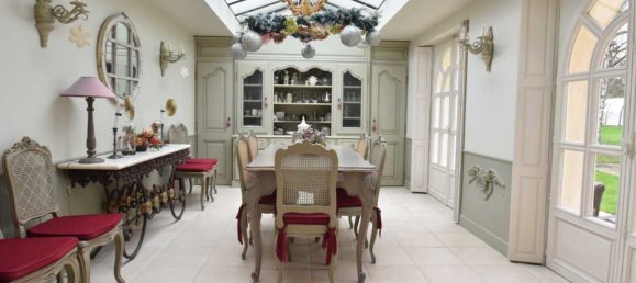 8 bedrooms Villa in Montfort-l'Amaury, France No. 201276 6