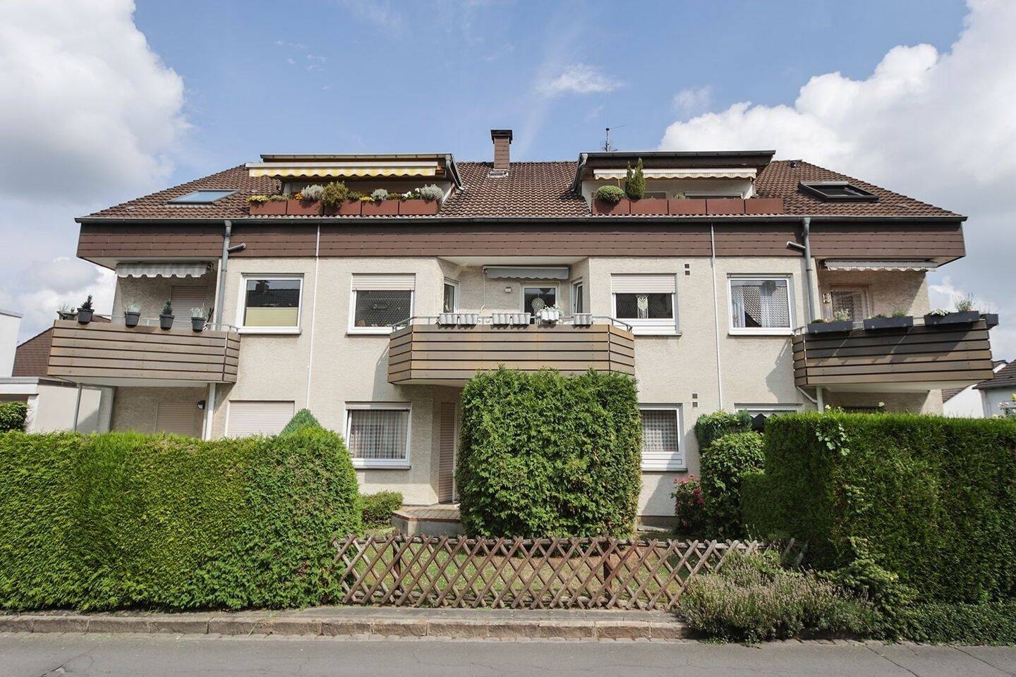 Квартира с 3 комнатами в Дортмунд, Германия № 222343