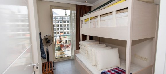 4 Schlafzimmer Property in Kargicak, Turkey, Nr. 6639 6