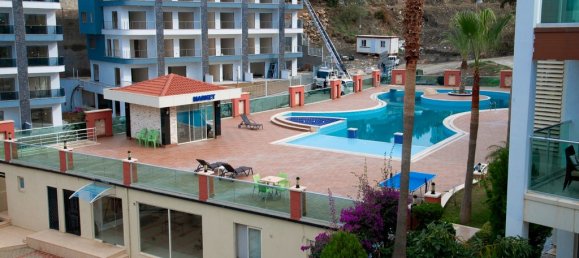 4 Schlafzimmer Property in Kargicak, Turkey, Nr. 6639 19