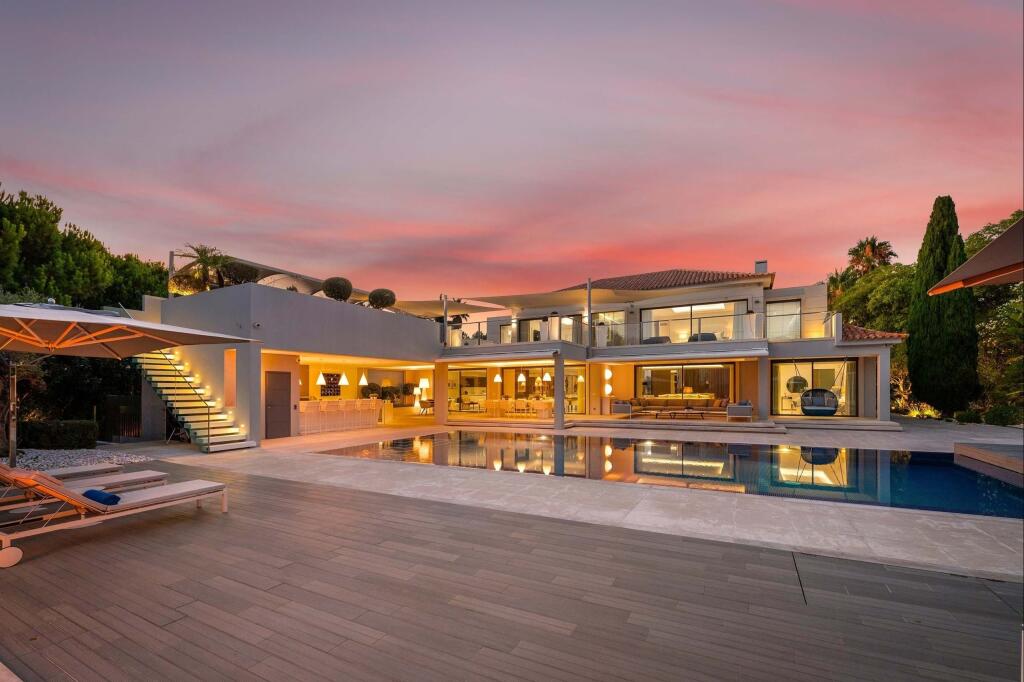 6 bedrooms Villa in Almancil, Portugal No. 218696