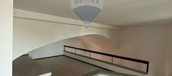 3-salle Appartement à Perugia, Italy No. 145620 11