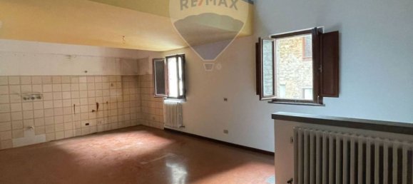 3-salle Appartement à Perugia, Italy No. 145620 14