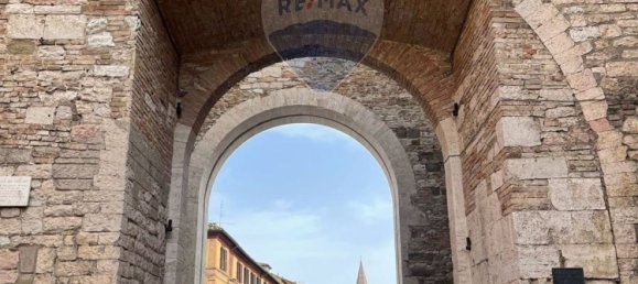 3-salle Appartement à Perugia, Italy No. 145620 20