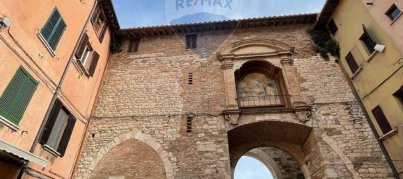 3-salle Appartement à Perugia, Italy No. 145620 23