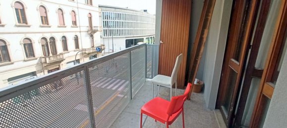 Apartamento de 4 habitaciónes en Padua, Italy No. 29962 27