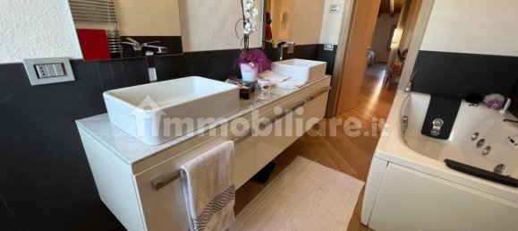 3 Schlafzimmer Villa in Bassano del Grappa, Italy, Nr. 112421 11