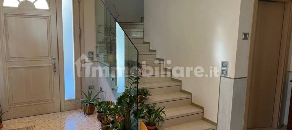 3 Schlafzimmer Villa in Bassano del Grappa, Italy, Nr. 112421 6