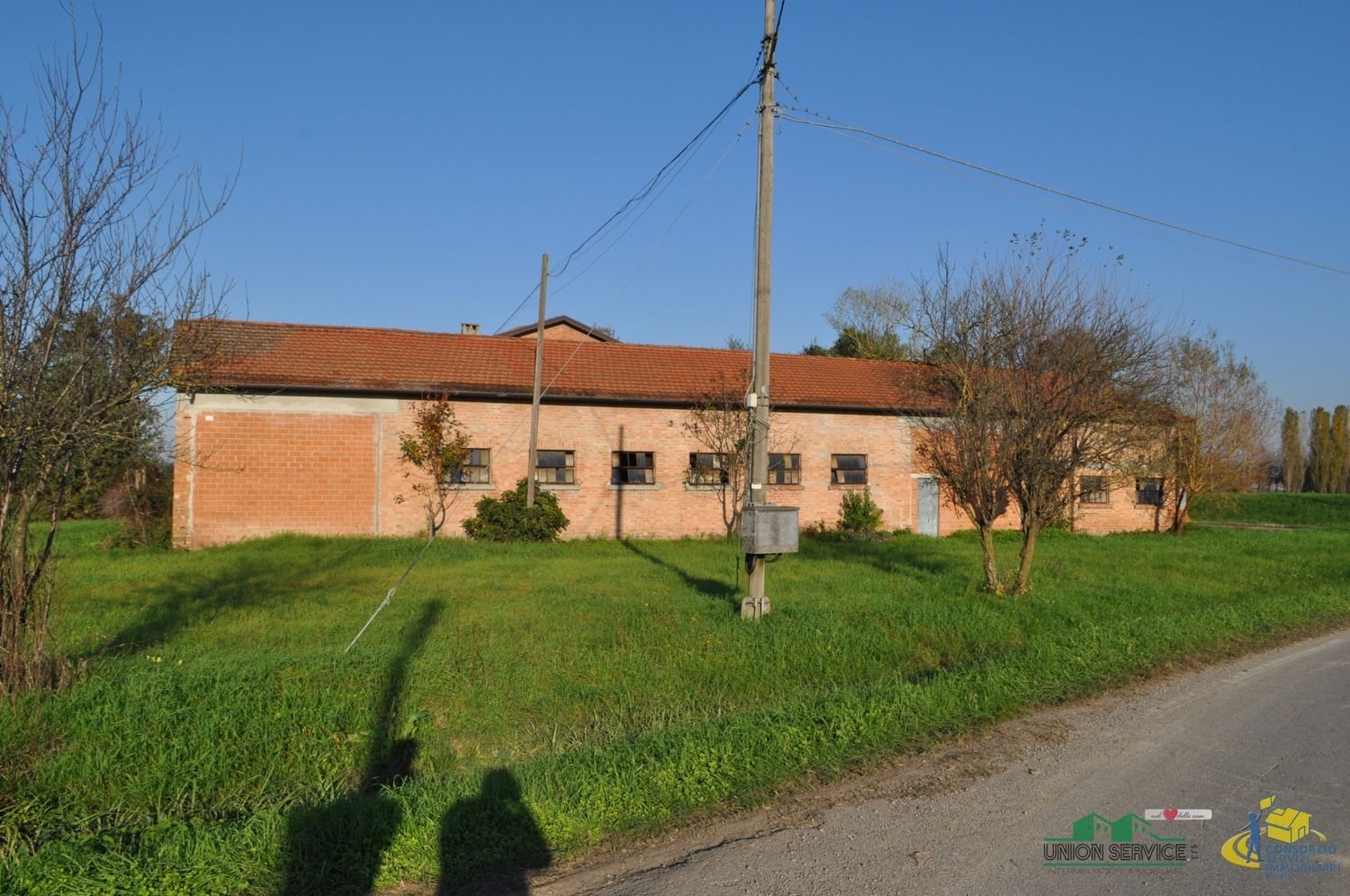 Lagerhaus in Parma, Italy 450m², Nr. 332635