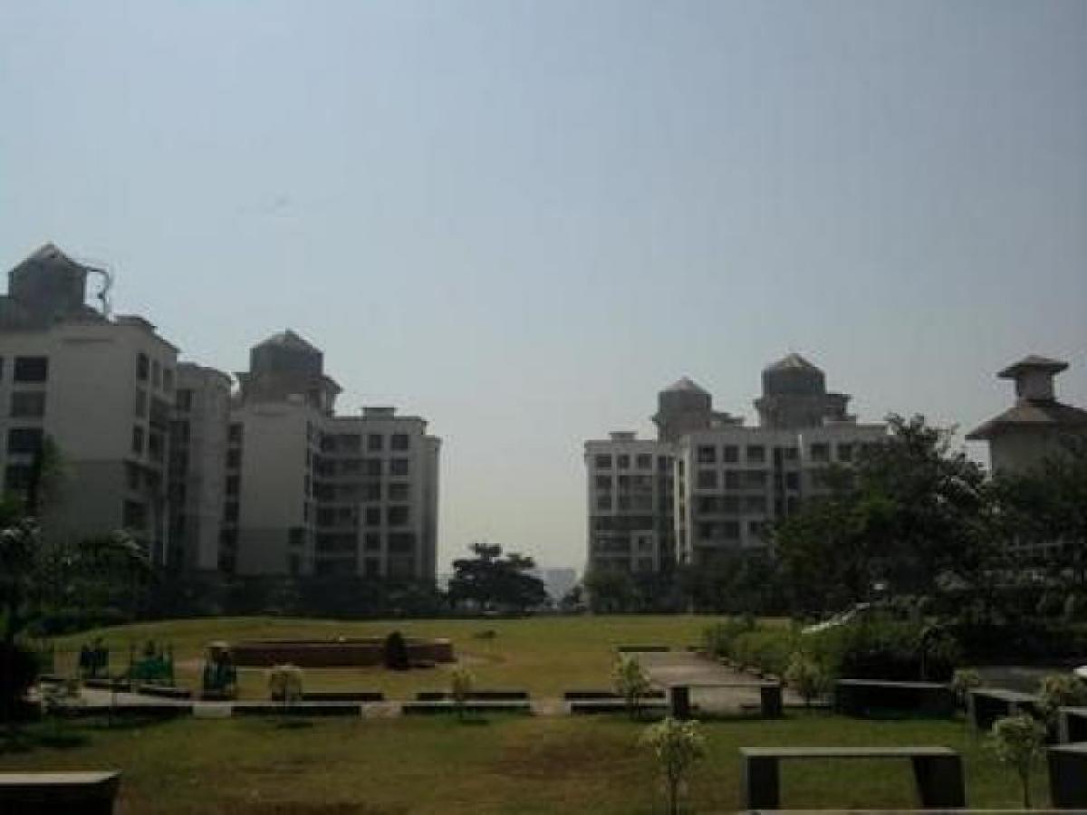 Casa de 3 dormitorios en Mumbai, India No. 60902