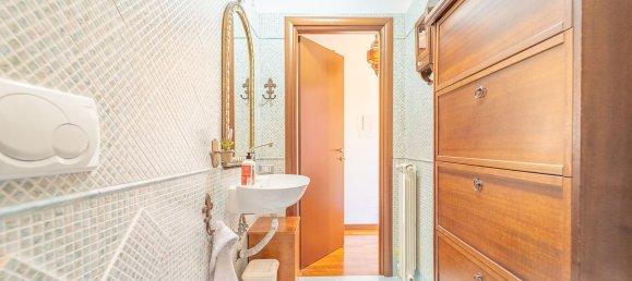 3-salle Maison à Gallicano nel Lazio, Italy No. 54080 26