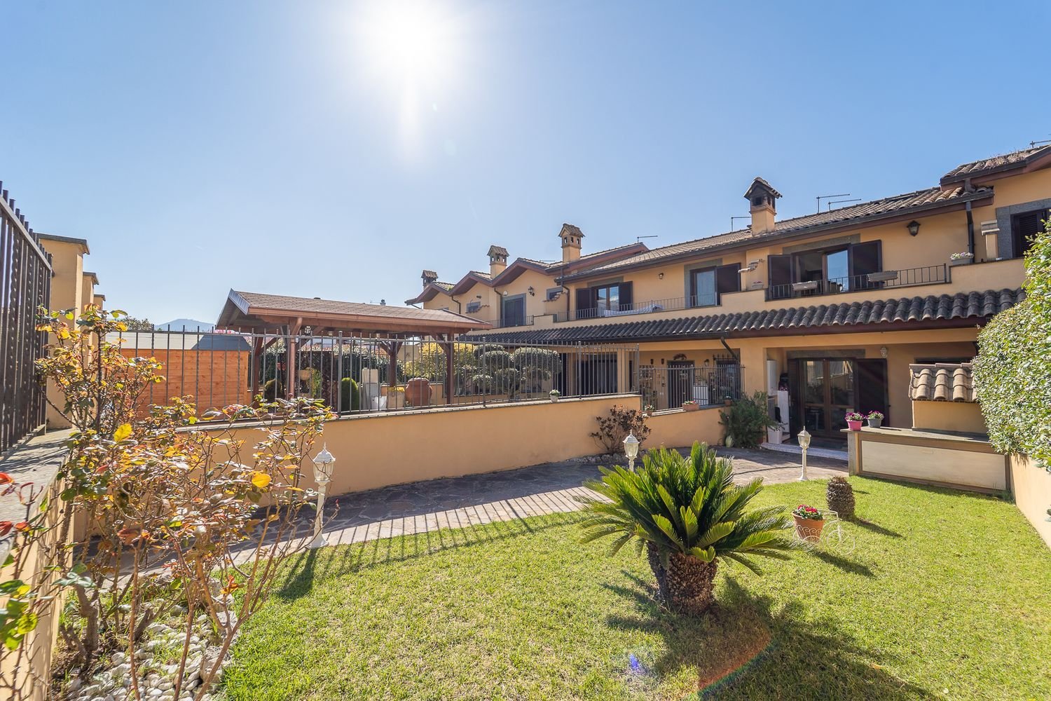 3-salle Maison à Gallicano nel Lazio, Italy No. 54080