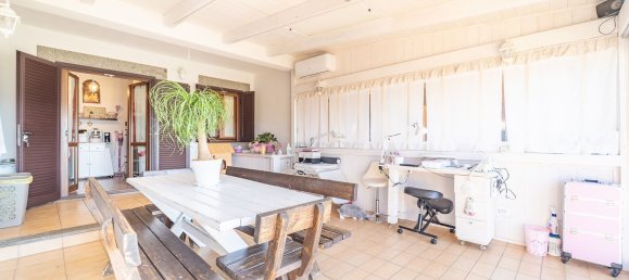 3-salle Maison à Gallicano nel Lazio, Italy No. 54080 10