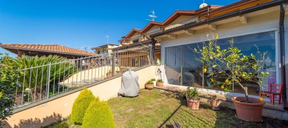 3-salle Maison à Gallicano nel Lazio, Italy No. 54080 11