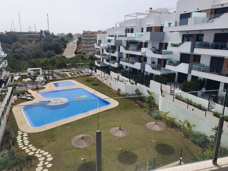 Apartamento de 2 dormitorios en Alicante, Spain No. 177313