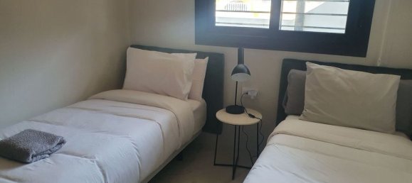 Apartamento de 2 dormitorios en Alicante, Spain No. 177313 10