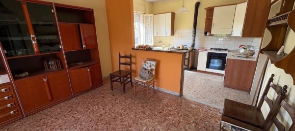 8 rooms House in Castelbaldo, Italy No. 280056 9