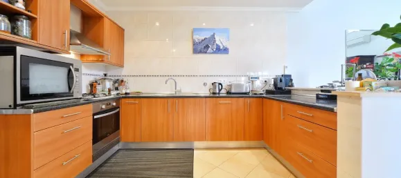 4 bedrooms House in Loule, Portugal No. 23298 8