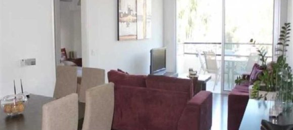 3 bedrooms Apartment in Limassol, Cyprus No. 8489 10