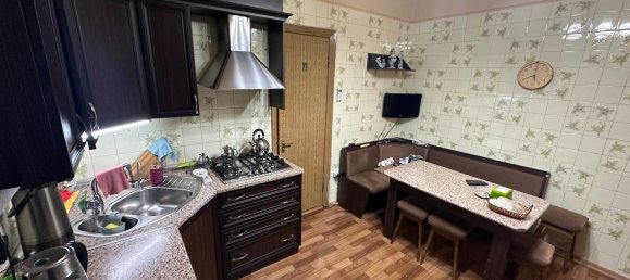 3 bedrooms Apartment in Nasimi, Azerbaijan No. 2340 6