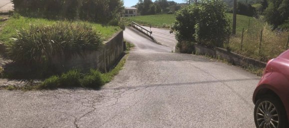 3 bedrooms House in Amandola, Italy No. 90099 11