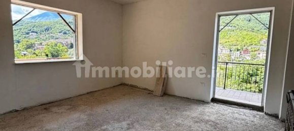 5 غرف نوم شقة في Civitella Roveto, Italy رقم 133996 10