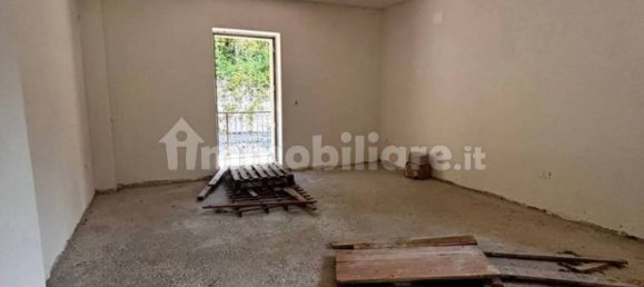 5 غرف نوم شقة في Civitella Roveto, Italy رقم 133996 15