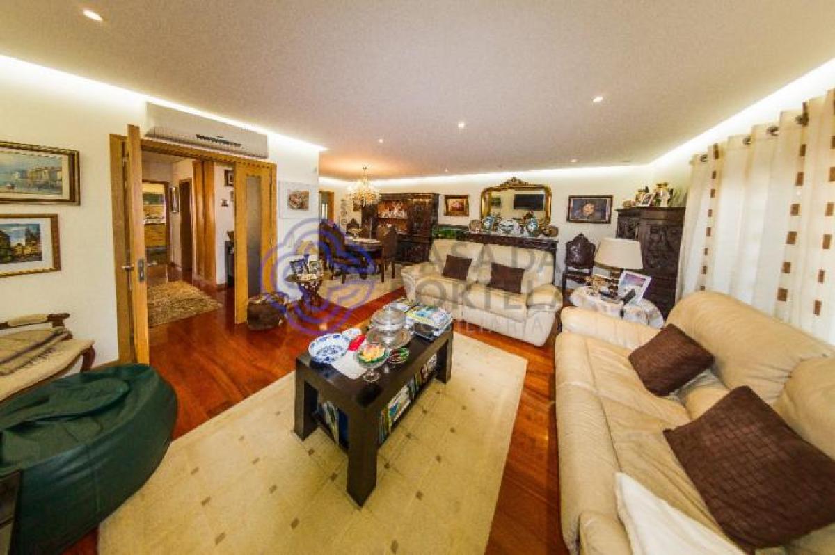 4 غرف نوم منزل في Vila Nova de Gaia, Portugal رقم 5703