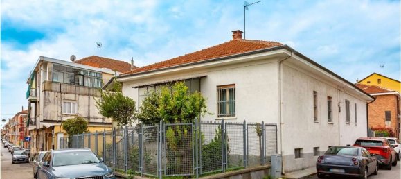 Villa de 6 habitaciónes en Moncalieri, Italy No. 136374 7