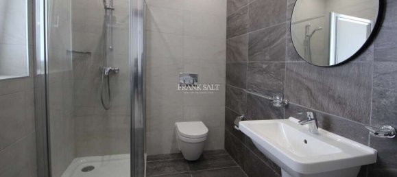 3 bedrooms Apartment in San Gwann, Malta No. 6830 10