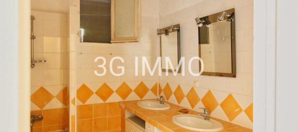 4 bedrooms Villa in Villelaure, France No. 318667 14