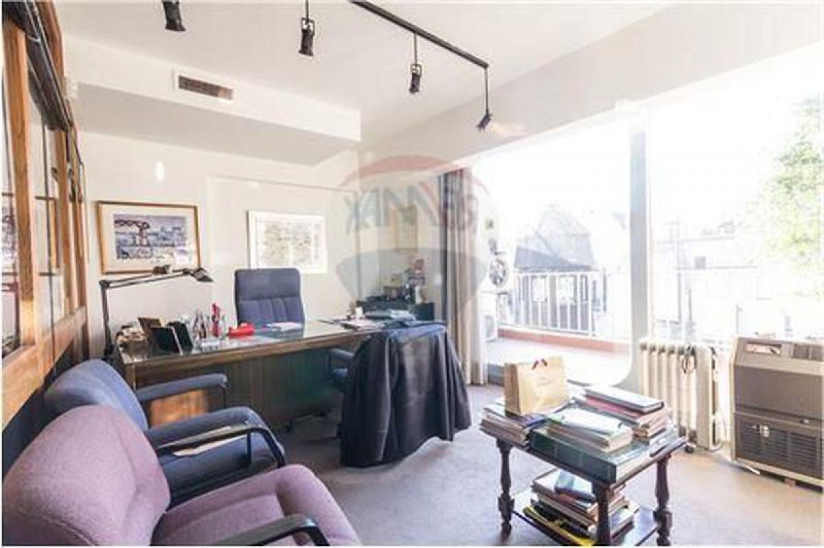 56m² Office in Buenos Aires, Argentina No. 108064