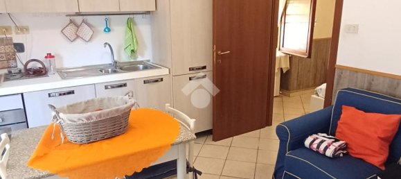 2 bedrooms Apartment in Rome, Italy No. 263316 4