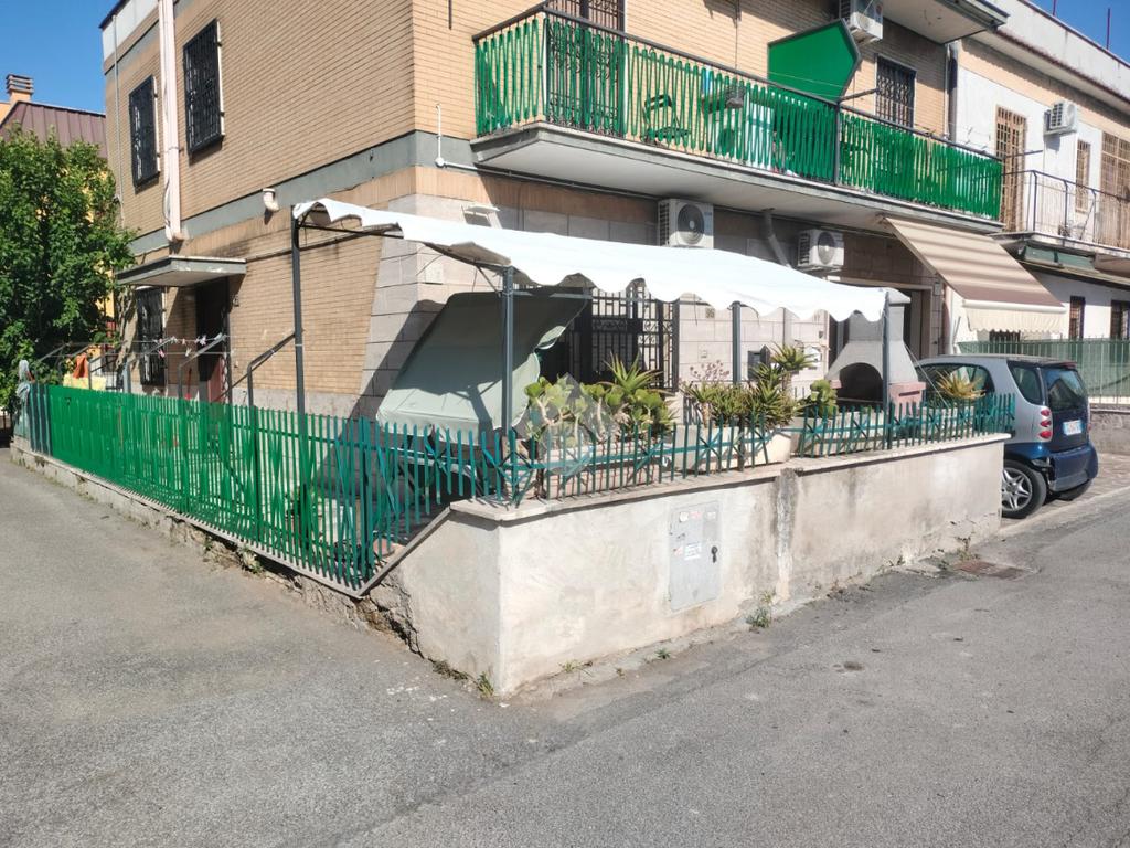 2 bedrooms Apartment in Rome, Italy No. 263316