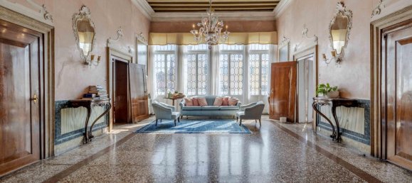 4 bedrooms Apartment in Venice, Italy No. 350541 3