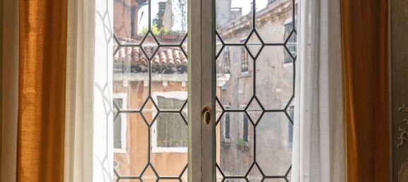 4 bedrooms Apartment in Venice, Italy No. 350541 19