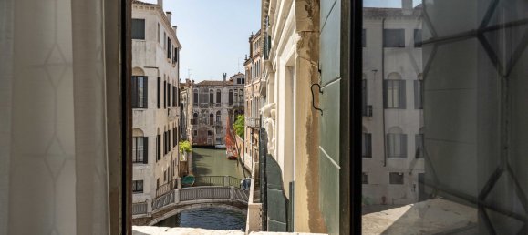 4 bedrooms Apartment in Venice, Italy No. 350541 17