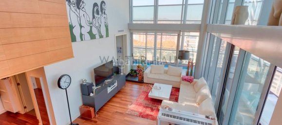 3 bedrooms Penthouse in Sant Marti, Spain No. 19234 2