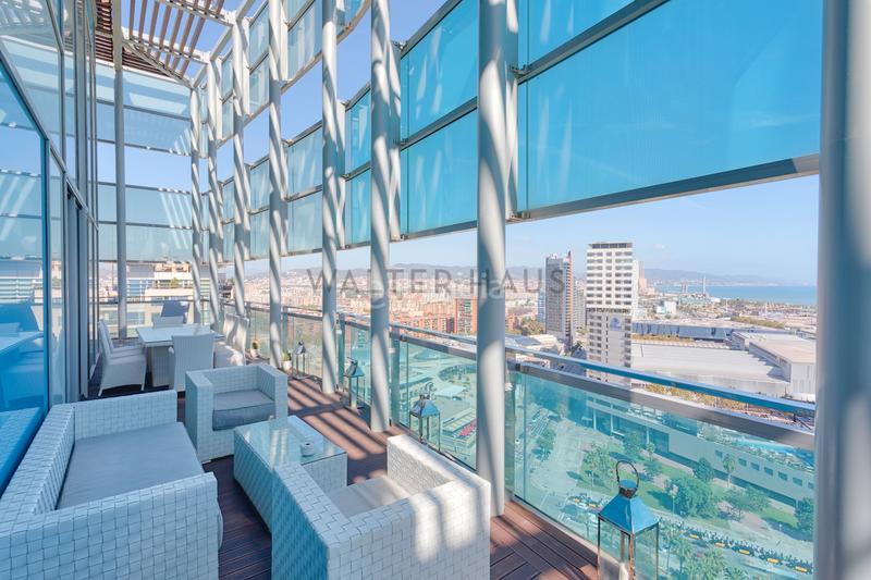 3 bedrooms Penthouse in Sant Marti, Spain No. 19234