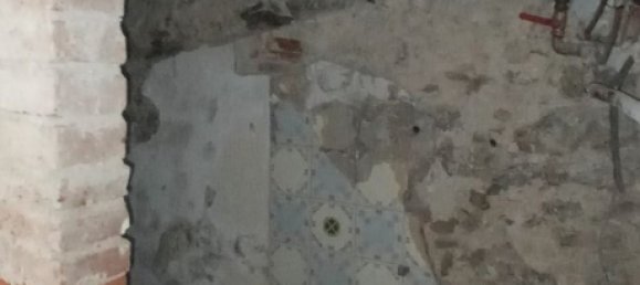 Casa de 6 habitaciónes en Pescia, Italy No. 93040 11