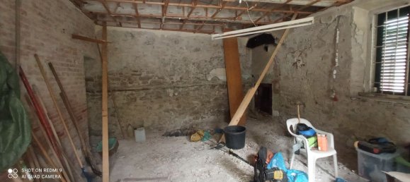 Casa de 6 habitaciónes en Pescia, Italy No. 93040 13