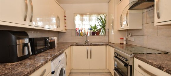 3 غرف نوم طابقين في Walthamstow, United Kingdom رقم 4034 12