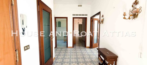 2 bedrooms Apartment in Livorno, Italy No. 305844 3