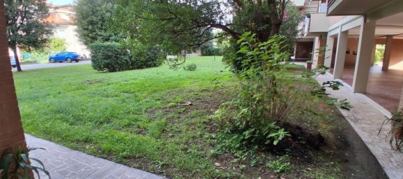 6 bedrooms Apartment in Lucca, Italy No. 379036 9