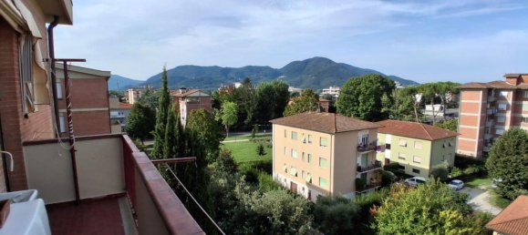 6 bedrooms Apartment in Lucca, Italy No. 379036 3