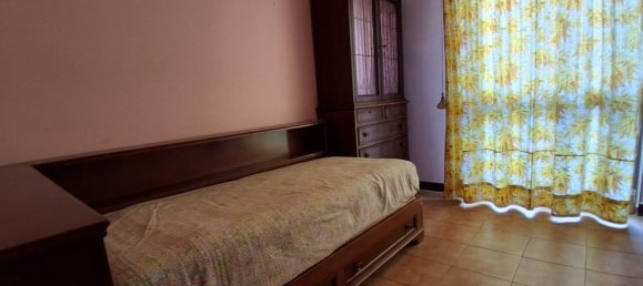 6 bedrooms Apartment in Lucca, Italy No. 379036 2