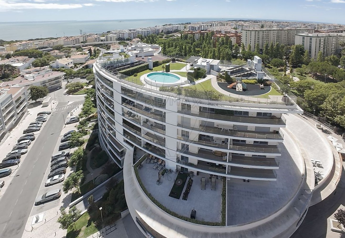 4 bedrooms Apartment in Oeiras, Portugal No. 332722