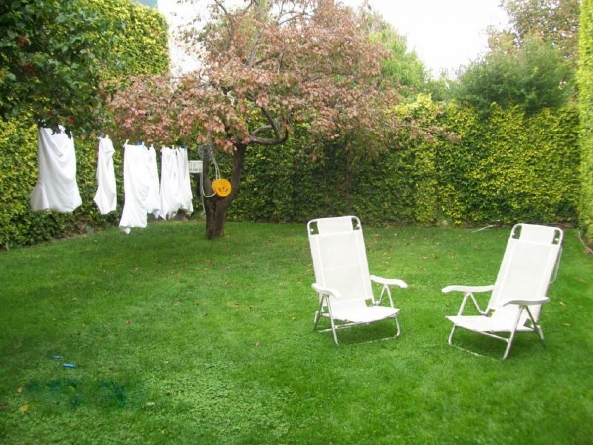 4 bedrooms House in Mar del Plata, Argentina No. 65886