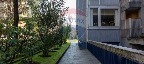 3 bedrooms Apartment in Sesto San Giovanni, Italy No. 54042 32