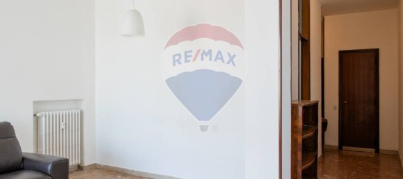 3 bedrooms Apartment in Sesto San Giovanni, Italy No. 54042 2